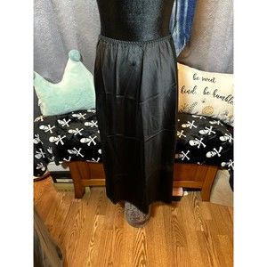 Vintage 80s Maidenform Slip